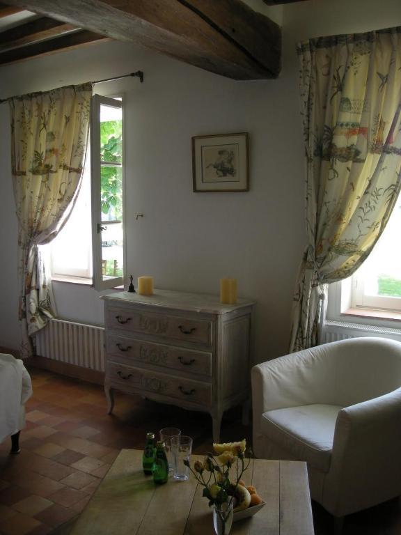 La Touche Menetou-sur-Nahon Ruang foto