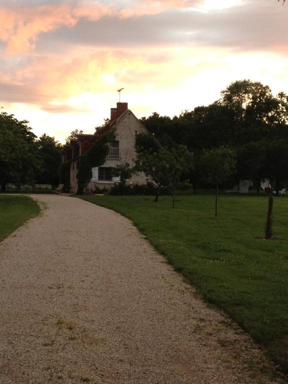 La Touche Menetou-sur-Nahon Bagian luar foto